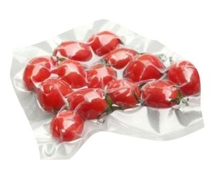 Clear-vacuum-bag-and-tomatoes
